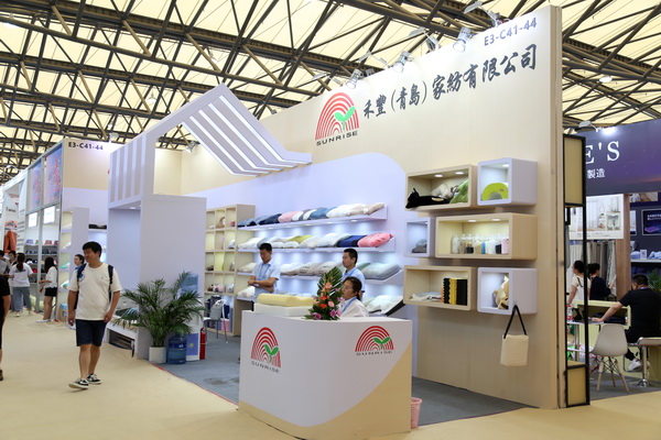 山東292家企業齊聚31屆華交會，青島家紡展團大放異彩