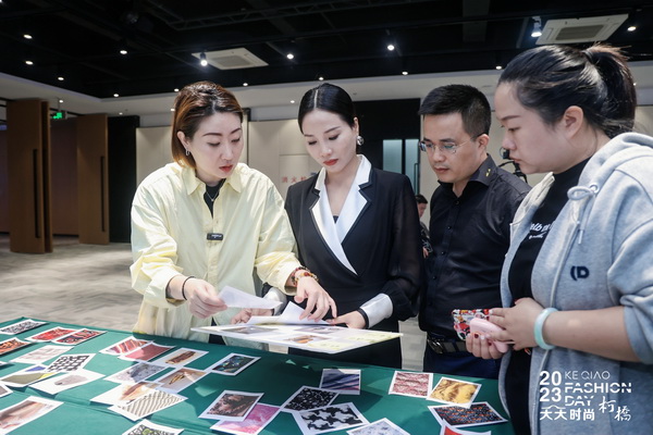 理論精講,實戰賦能!柯橋天天時尚啟迪秋冬女裝面料開發新思路