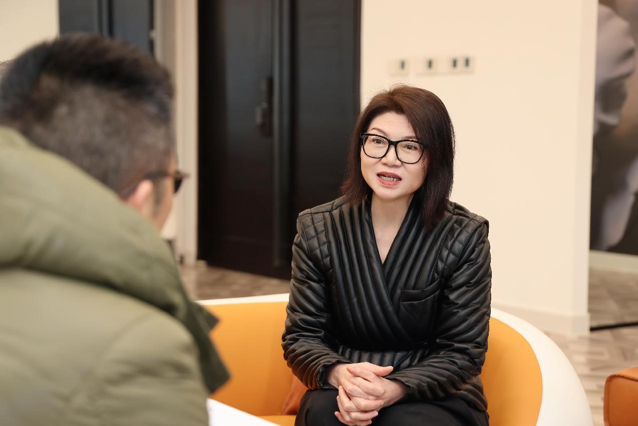 當玖姿JUZUI遇上王陶Taoray Wang,開啟進階國際品牌的“繁花”時代!