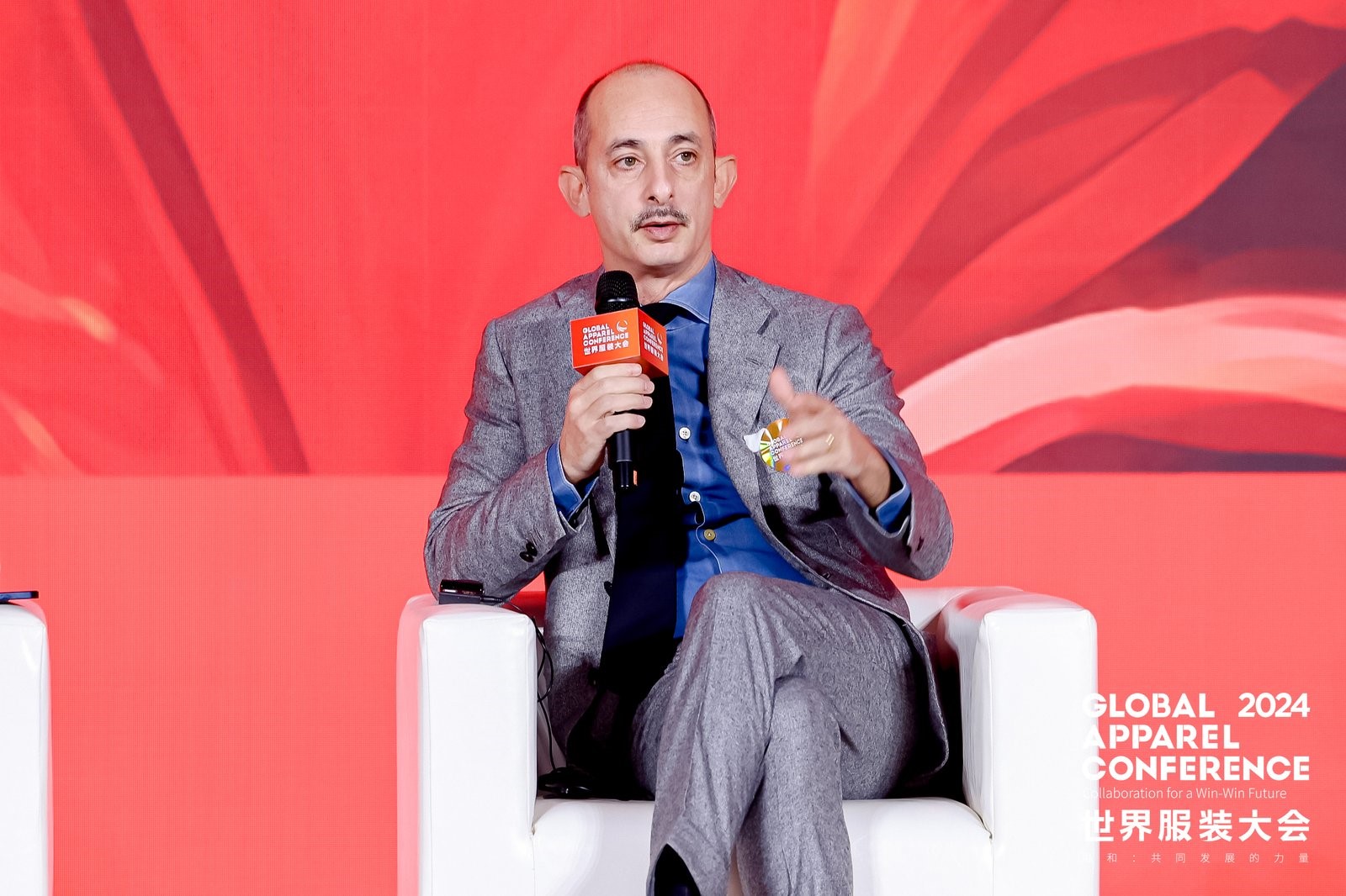 “融和”20個(gè)國家和地區(qū)服裝精英,2024世界服裝大會(huì)在東莞虎門開幕