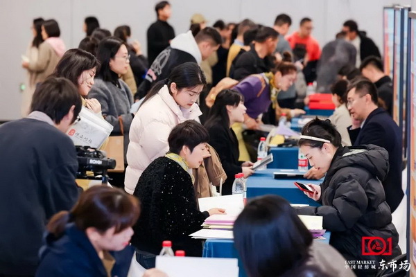 新質啟航，時尚揚帆，&ldquo;中國時尚女裝面料第一站&rdquo;再度發力
