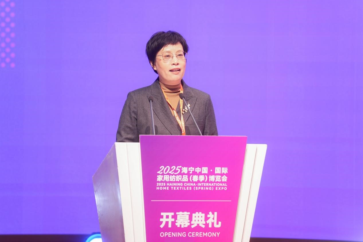 智造織就未來(lái)，錦韻潮動(dòng)全球！2025海寧春季家博會(huì)今日啟幕