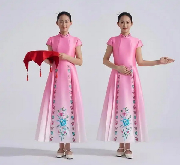 第十五屆全運(yùn)會(huì)頒獎(jiǎng)禮服發(fā)布:馬面裙、三藍(lán)繡、旗袍領(lǐng),非遺元素彰顯灣區(qū)魅力