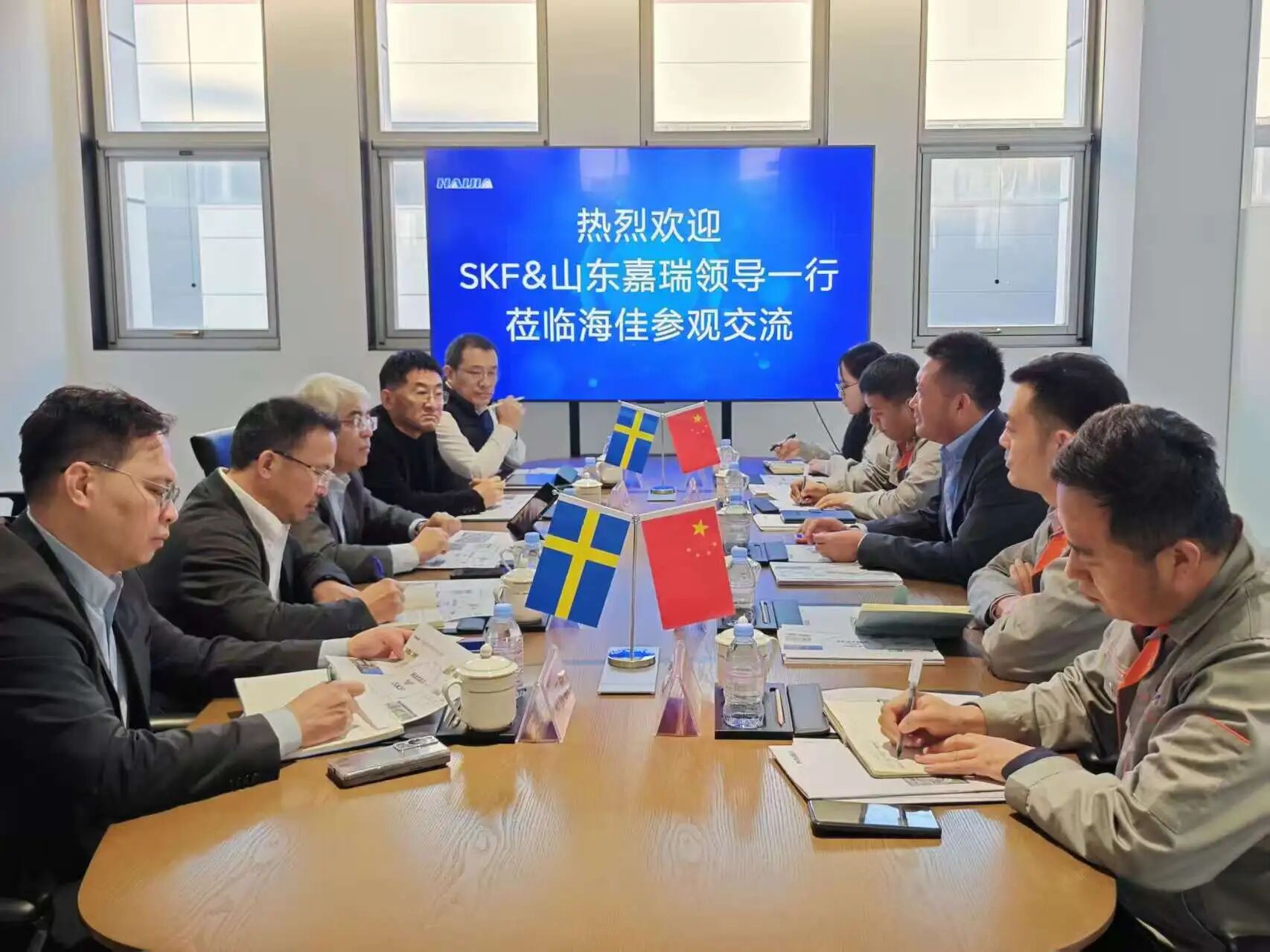 斯凱孚與海佳機械集團達成戰略合作，共織紡機未來