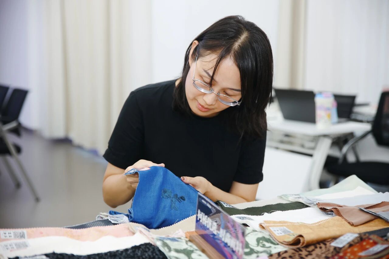 品類紛呈，優品云集！2026&ldquo;柯橋優選&rdquo;評審會第二期在柯橋火熱開評